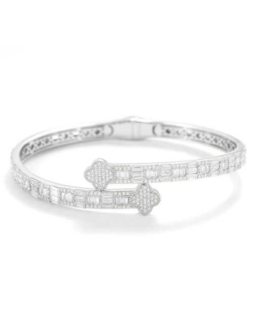 CLOVER BANGLE