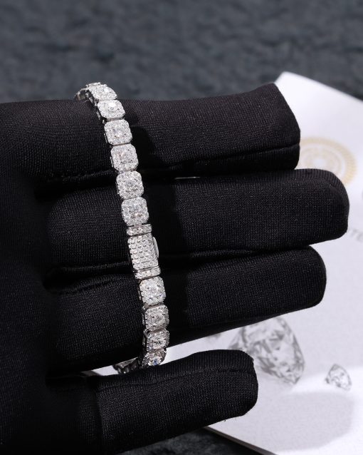 SQUARE CLUSTER BRACELET - Image 2