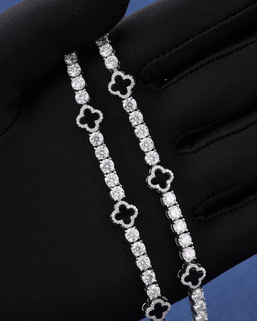 BLACK AGATE FOUR LEAF CLOVER TENNIS BRACELET - Image 4