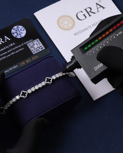 BLACK AGATE FOUR LEAF CLOVER TENNIS BRACELET - Image 5