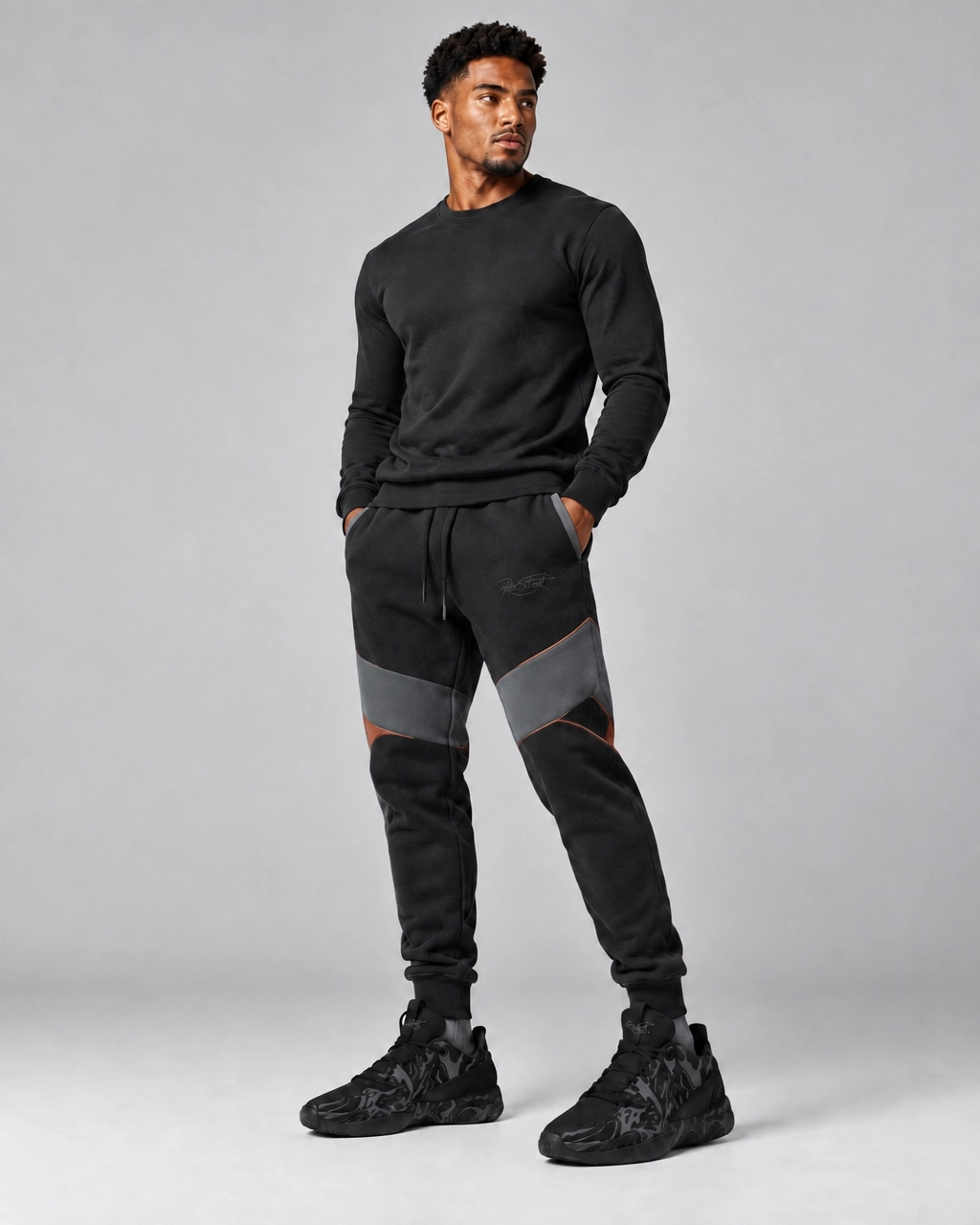 Black Techwear Jogger Set – Fleece Sweatshirt & Panelled Cargo Joggers